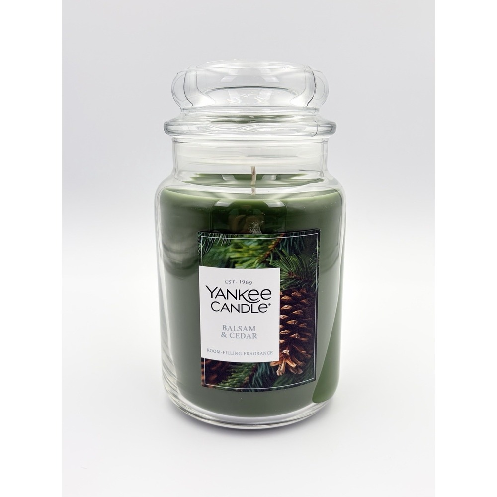 Yankee Candle Balsam & Cedar Large 22 oz Jar Single Wick Green Holiday Scented